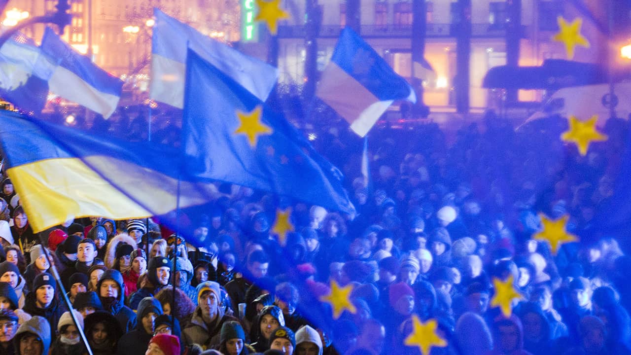 Pro-EU demonstration on 27 November 2013 in Kyiv. Photo: Evgeny Feldman.