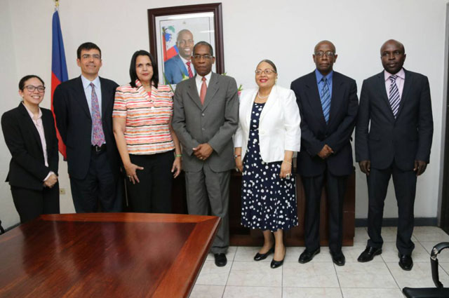 A PGA delegation travelled to Haiti on 13-14 July 2017 to meet with officials in the framework of Consultations on the ratification of international conventions regarding peace and security, arms control, the Rule of Law and the fight against impunity.