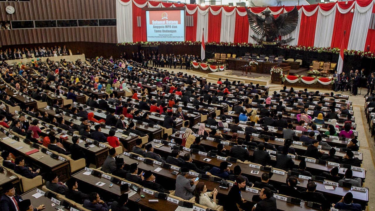 All speakers and participants agreed that there was no outstanding political or legal obstacle to Indonesia’s Accession to the Rome Statute.