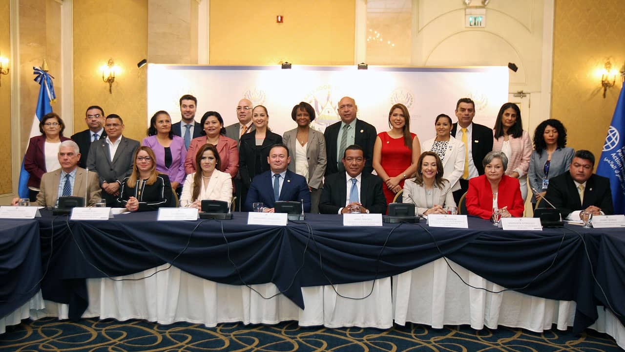 Official photograph courtesy of Legislative Assembly of El Salvador