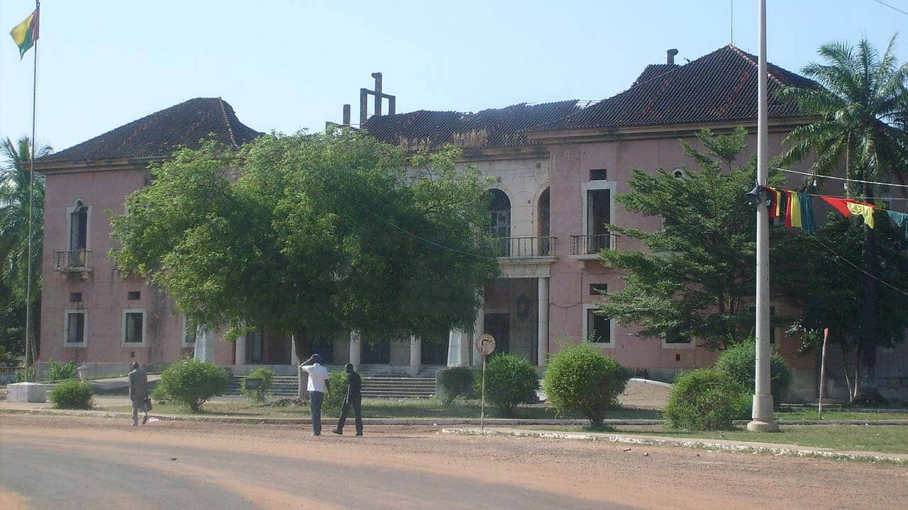 Palacio Presidencial, Bissau, Guinea Bissau, Foto: Nammarci