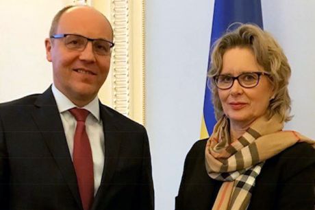 PGA President meets with Speaker of the Rada of Ukraine and key Legislators in Kyiv