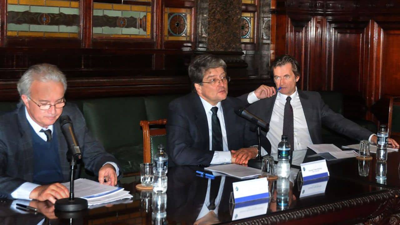 Dr. Felipe Michelini moderating an ICC Seminar in Montevideo, Uruguay in 2013.