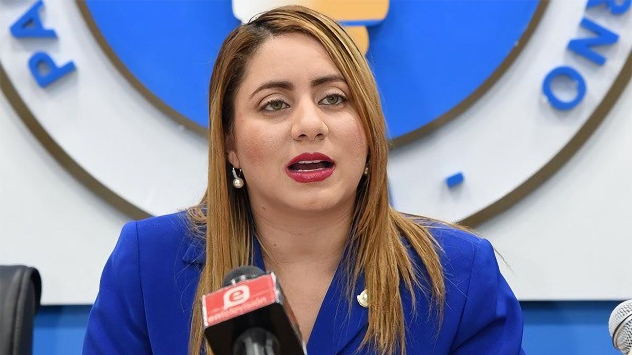 Diputada Gloria Reyes, miembro activo del Grupo Nacional de PGA