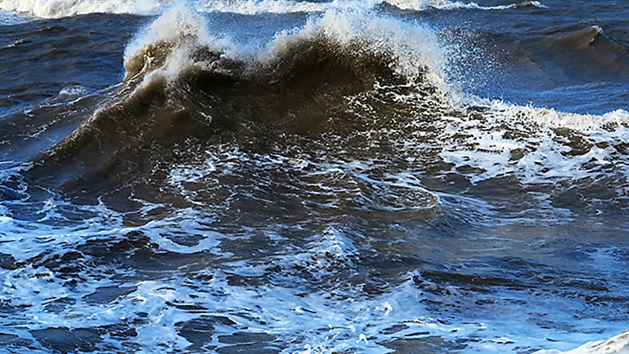 High seas at Wallasey by William Starkey, CC BY-SA 2.0 , via Wikimedia Commons