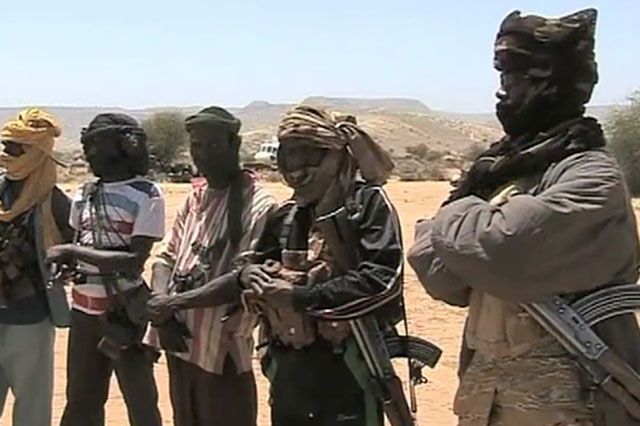 Ali Kushayb est un ancien commandant des Janjaouid, les milices soutenues par le gouvernement qui ont gagné en notoriété pour leurs attaques brutales au Darfour. Photo: VOA