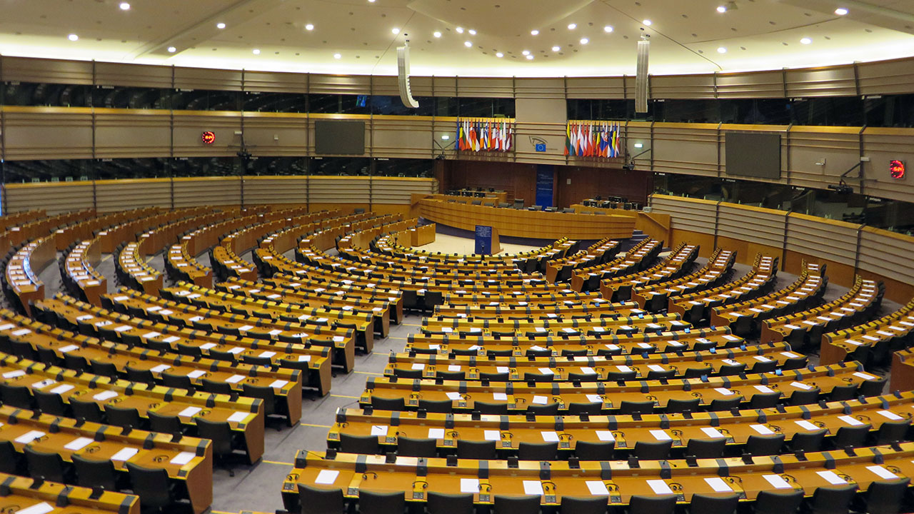 European Parliament Plenary Chamber. Photo: Diamond Geezer (Flickr / Creative Commons)