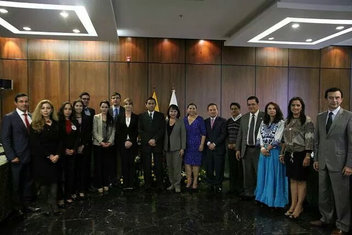 Mesa Redonda Técnica sobre la plena aplicación del Estatuto de Roma y la ratificación de las enmiendas de Kampala por Ecuador Quito, Ecuador el 12 y 13 de febrero 2015